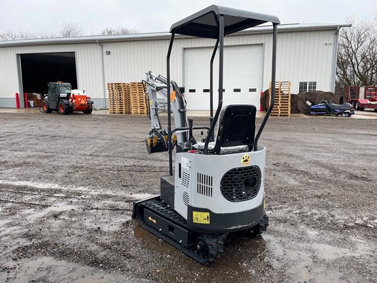 #3294-•-2026-ats-d12d-mini-excavator-image-4