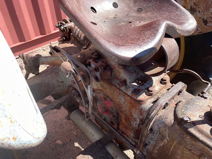 ford-tractor-image-56