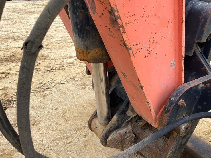 2005-jlg-g9-43a-image-31