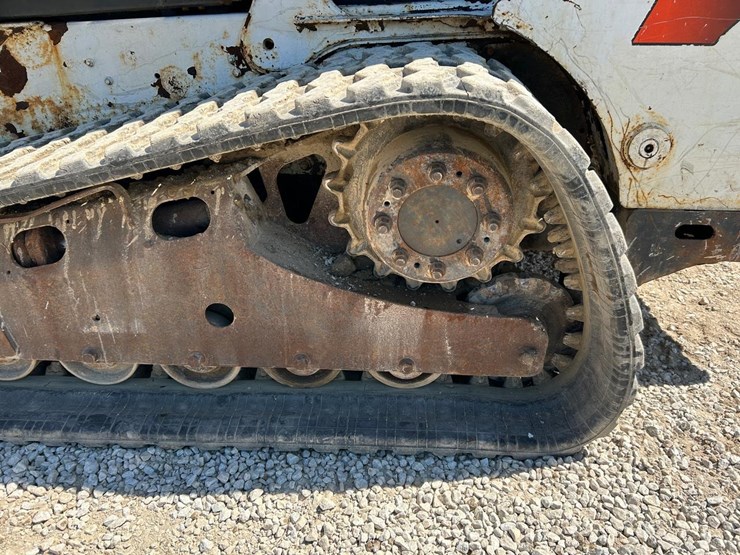 bobcat-t770-image-18