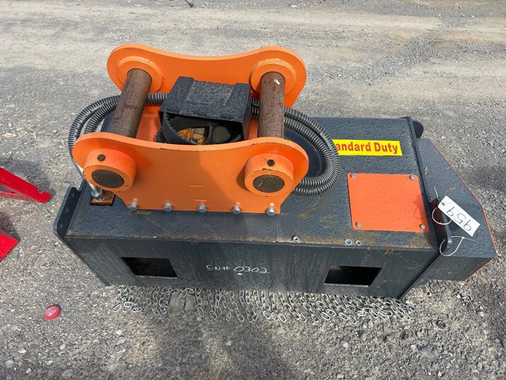 caterpillar-320-image-4