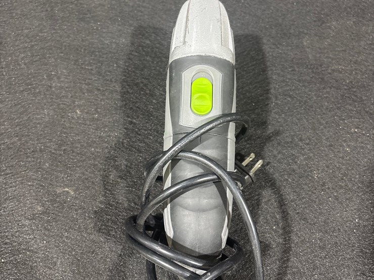 #783-•-genesis-triangle-sander-image-3