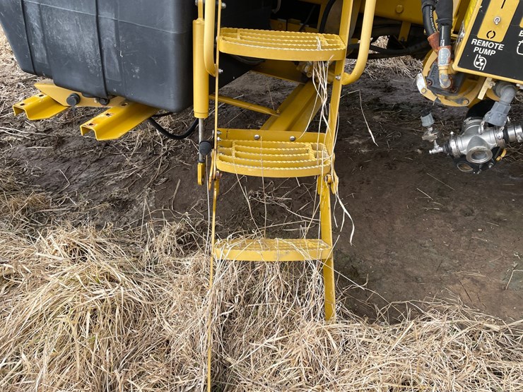 #5515-•-agco-rogator-u1264c-ag-chem-sprayer-image-20