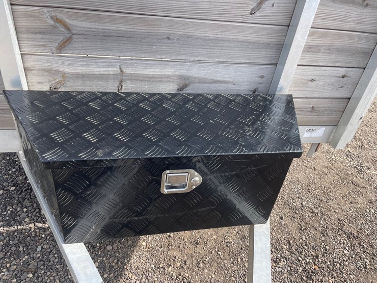 #2850-•-single-axle-aluminum-trailer-(no-title)-image-21