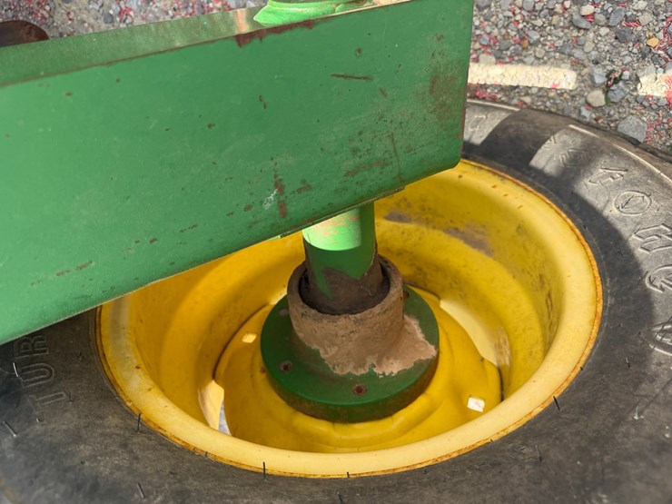 john-deere-1590-image-7