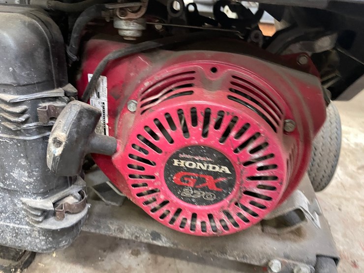#2515-•-northstar-honda-5500-generator-(columbia-heights,-mn)-image-4