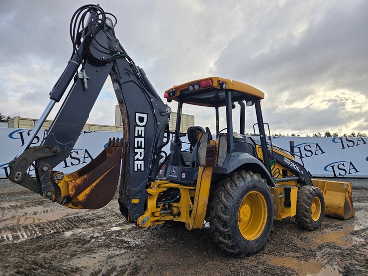 2019-deere-310-image-5