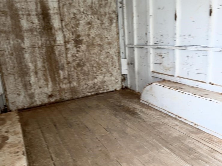 2001-cm-trailers-image-21