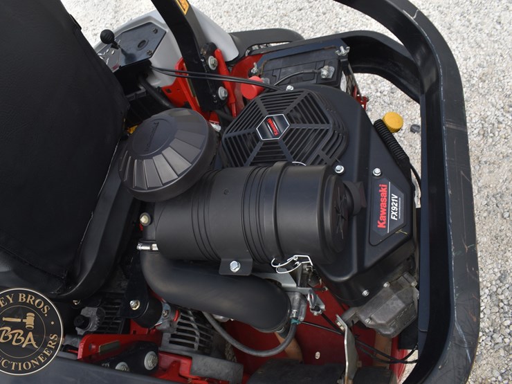 2024-exmark-lzx921gka726q1-43328-image-14