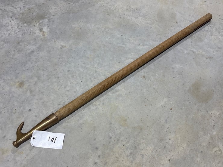 #101-•-brass-marine-boat-hook-with-wooden-handle-image-1