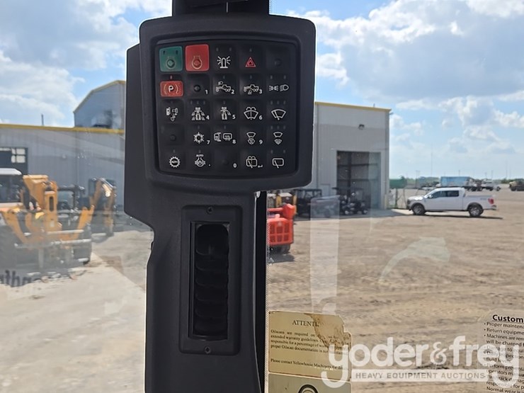 2019-deere-670g-image-113