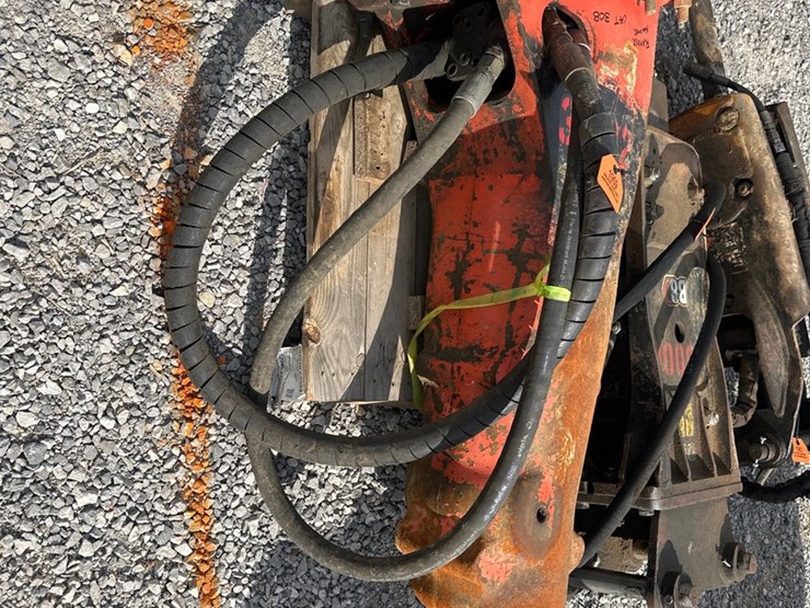 caterpillar-308-image-1