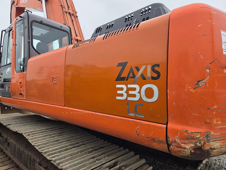 hitachi-zx330-lc-image-34