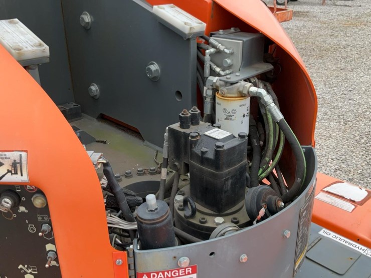 #308-•-2019-snorkel-46'-electric-articulated-boom-lift-image-15