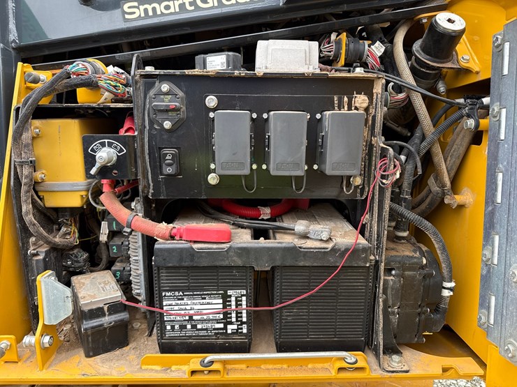 deere-700k-lgp-image-33