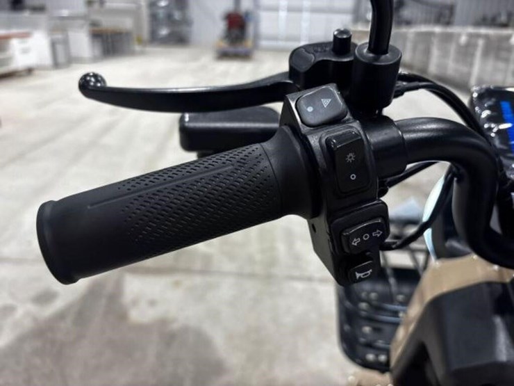 unused-2026-sdlanch-irgc40-electric-tricycle-image-18