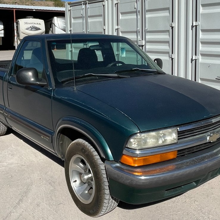 1998 CHEVROLET S10