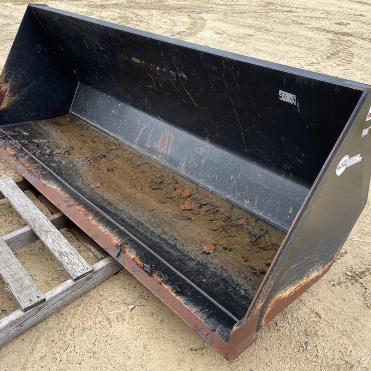 #7536 • JLG Telehandler Bucket