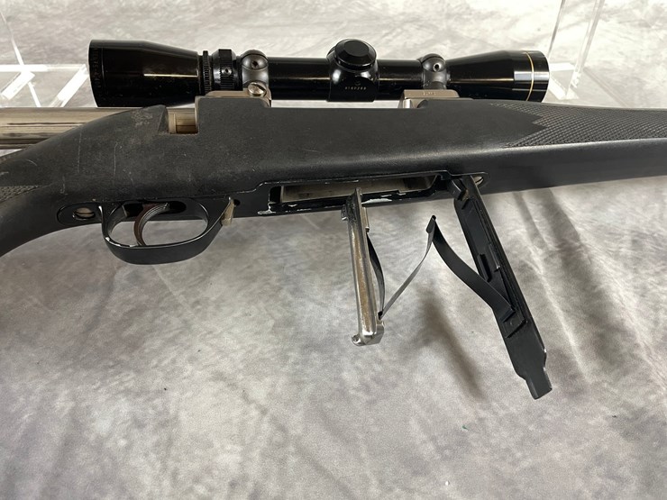 #2196-•-weatherby-mark-v-300-win-mag-bolt-action-rifle-sn:-h247819-(downing,-wi)-image-19