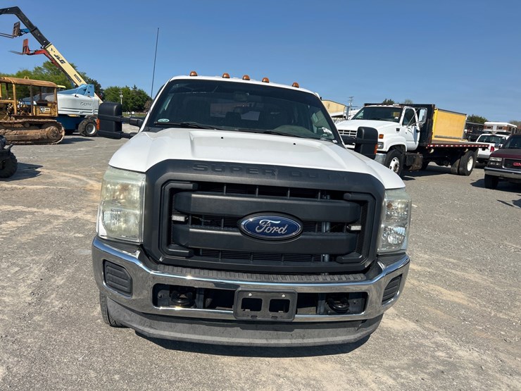 2012-ford-f350-image-3