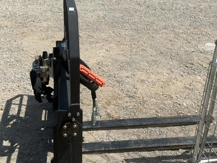 #179-•-hydraulic-forks-image-5