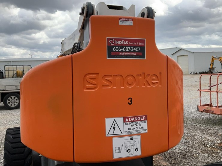 #302-•-2019-snorkel-46'-4wd-articulating-boom-lift-#3-image-20