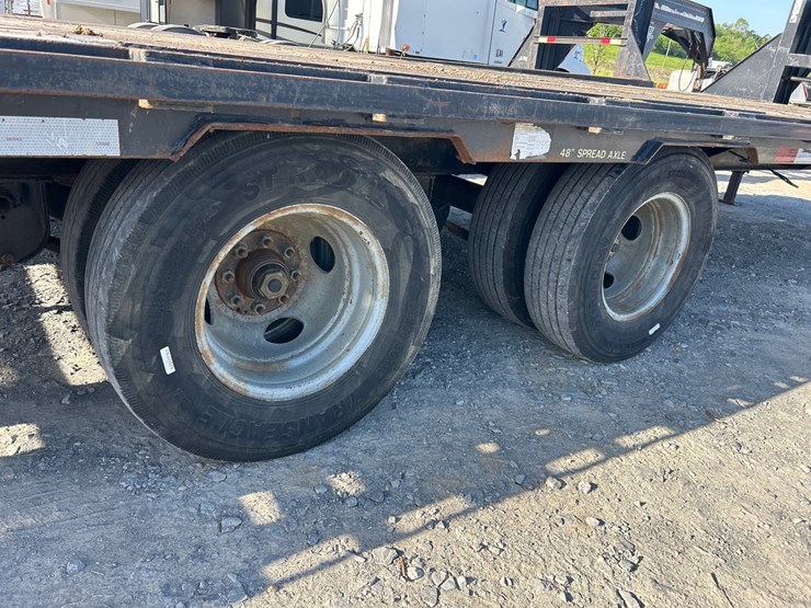 2016-big-tex-25'-gooseneck-image-7