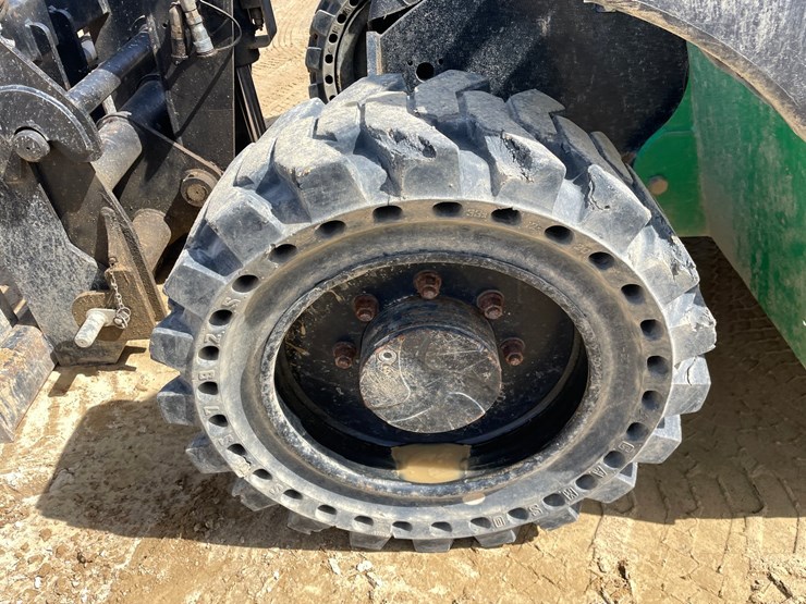 2014-jlg-g5-18a-image-57