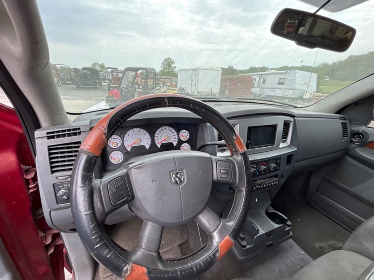 2006-dodge-ram-1500-image-12