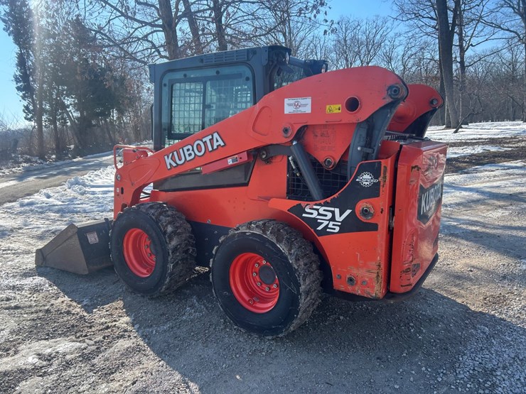 2018-kubota-ssv75-image-8