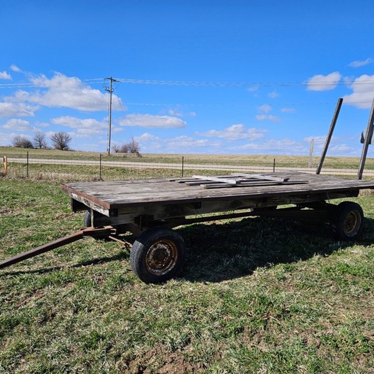 #533 • 7'x16' Flat Rack