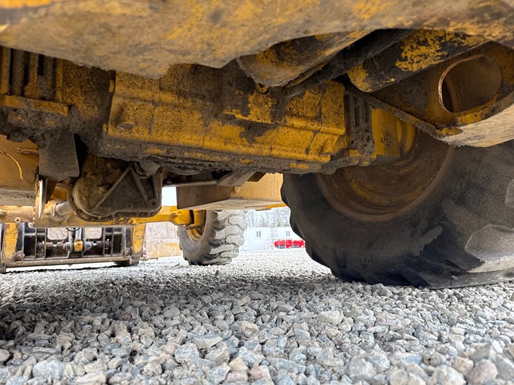 2001-deere-310sg-image-76