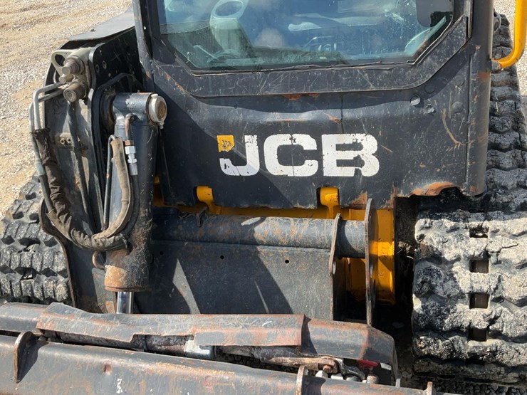 2021-jcb-215t-image-9