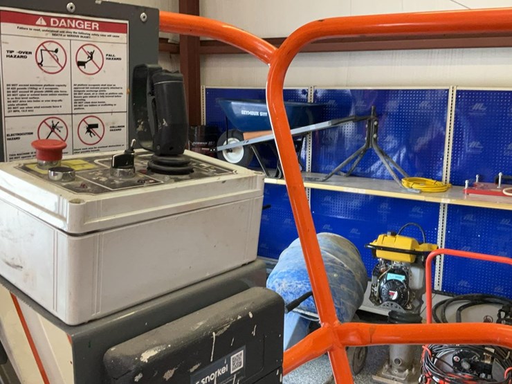 #313-•-2019-snorkel-mb26j-mast-lift-image-15