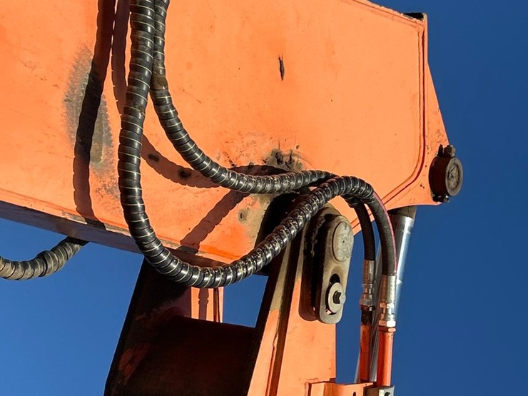 2021-hitachi-zx225-image-29