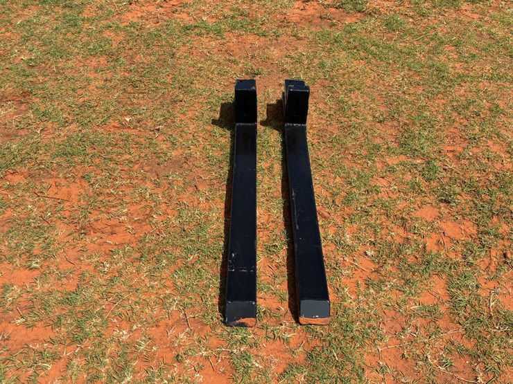 2025-wolverine-pallet-forks-image-4