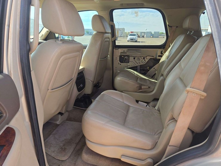 2009-gmc-yukon-slt-image-10