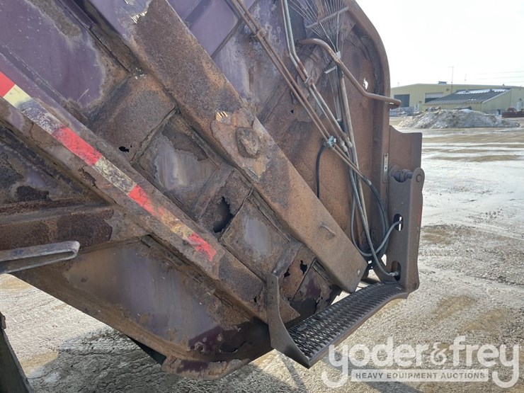 2005-sterling-acterra-image-29