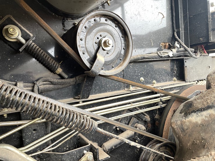 gleaner-r65-image-23