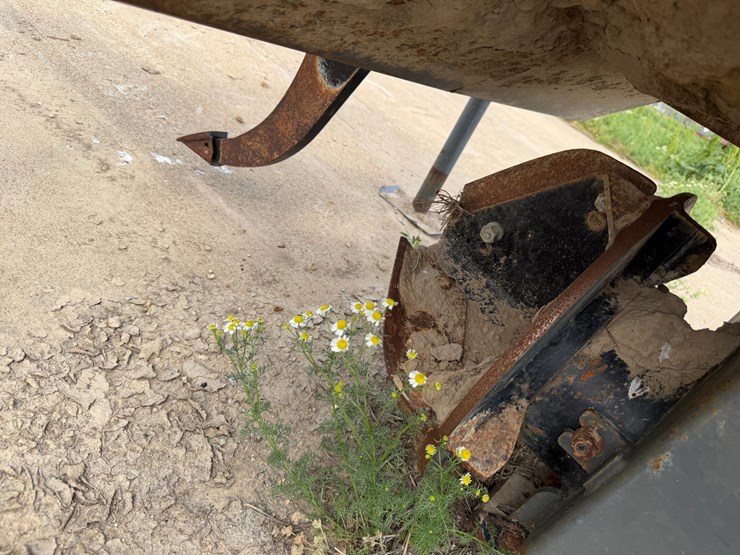 #45286-•-w&a-3700-pto-ditcher-image-7