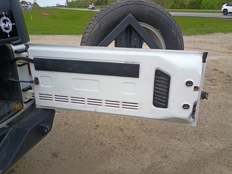 2015-jeep-wrangler-image-66