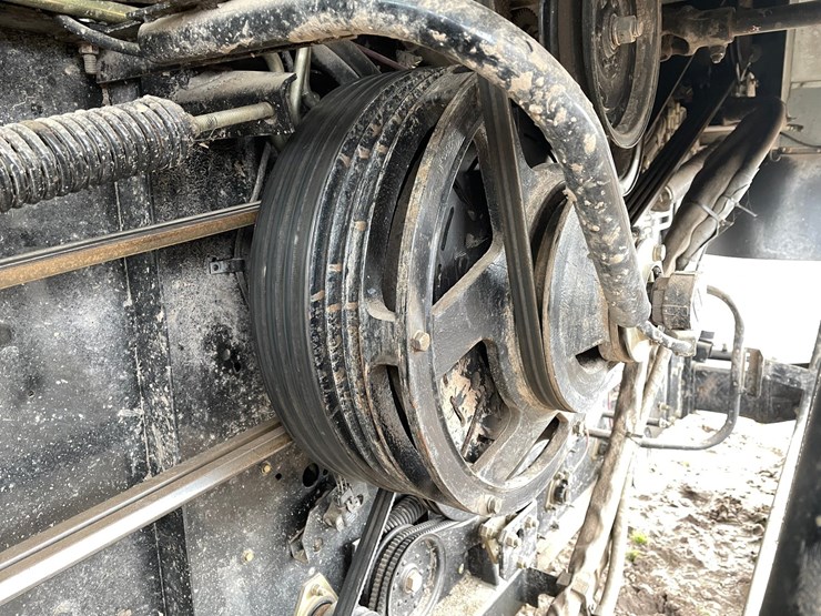 gleaner-r65-image-13