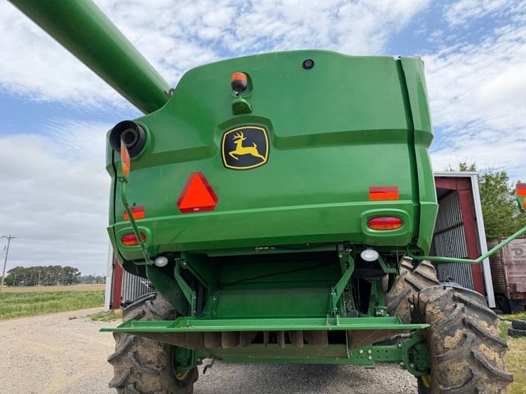 2018-john-deere-s770-image-15