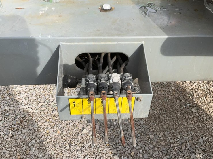 #312-•-2017-snorkel-49'-towable-boom-lift-image-16