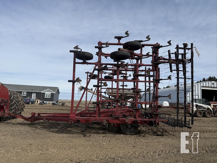 case-ih-4900-image-2