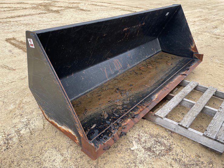 #7536-•-jlg-telehandler-bucket-image-2