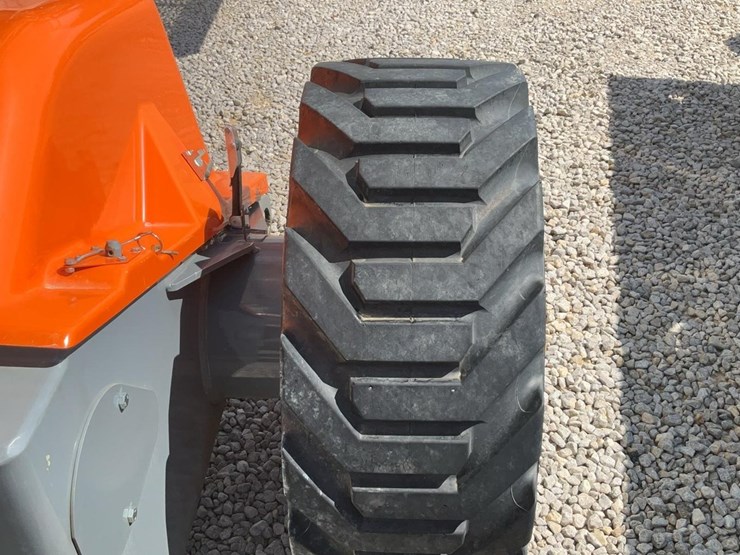 #301-•-2024-snorkel-46'-awd-articulating-boom-lift-#4-image-25