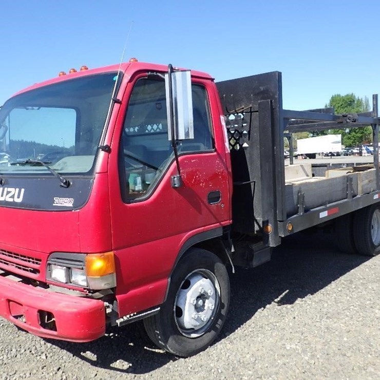 2004 ISUZU NQR
