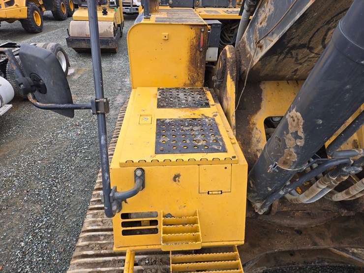 deere-470g-lc-image-51