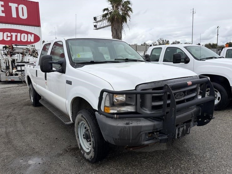 2004-ford-f250-image-3